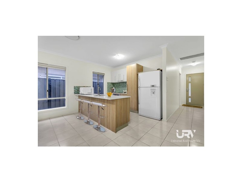 19 Taylan Street, Craigieburn VIC 3064