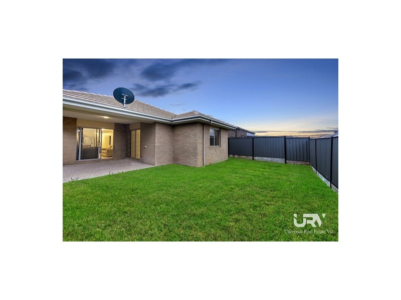 19 Taylan Street, Craigieburn VIC 3064