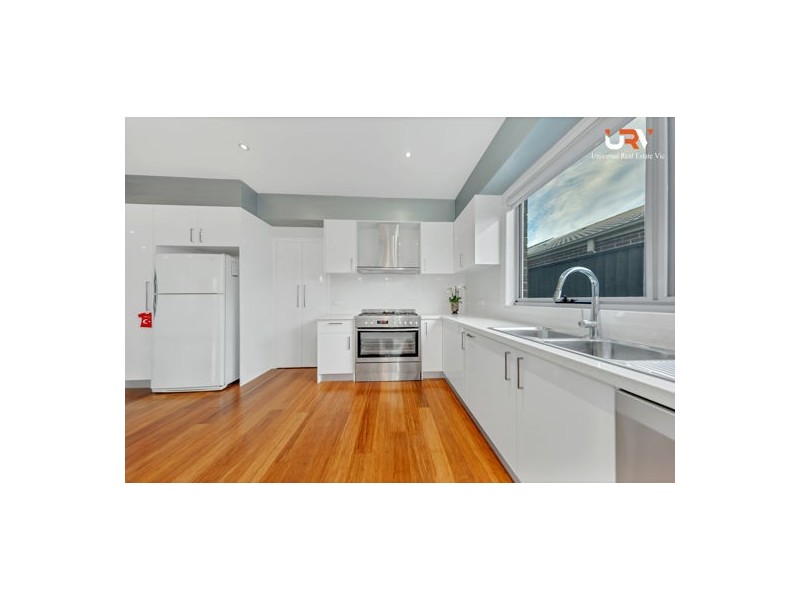 23 Essence Parkway, Craigieburn VIC 3064