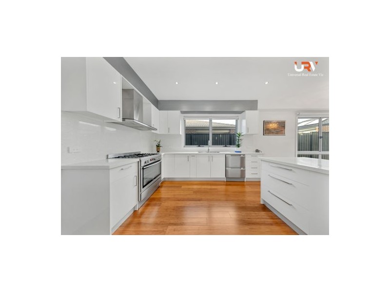 23 Essence Parkway, Craigieburn VIC 3064