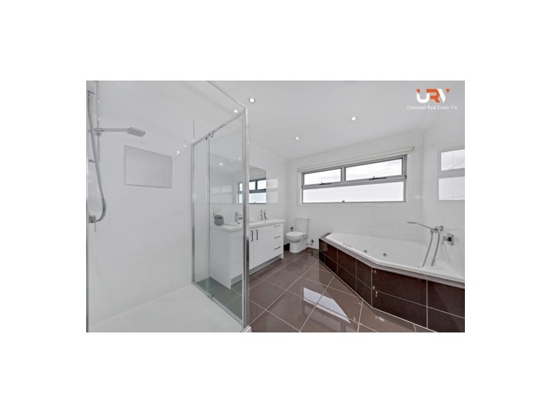 23 Essence Parkway, Craigieburn VIC 3064