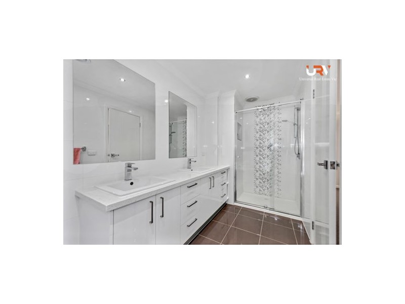 23 Essence Parkway, Craigieburn VIC 3064