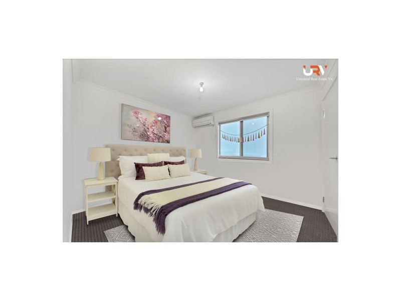 8/1 Hyde Park Avenue, Craigieburn VIC 3064