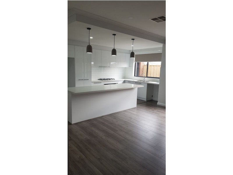 51 Latchford Drive, Mickleham VIC 3064