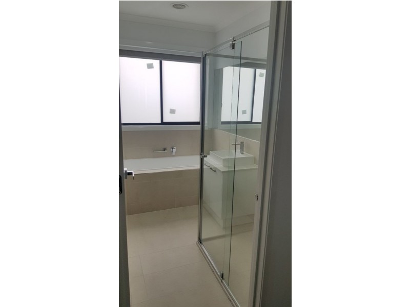 51 Latchford Drive, Mickleham VIC 3064