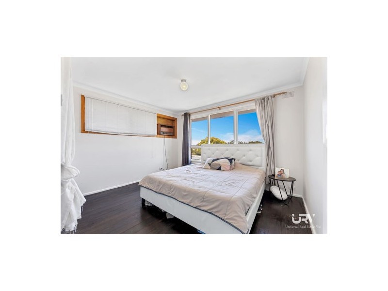 20 Plumpton Avenue, Craigieburn VIC 3064