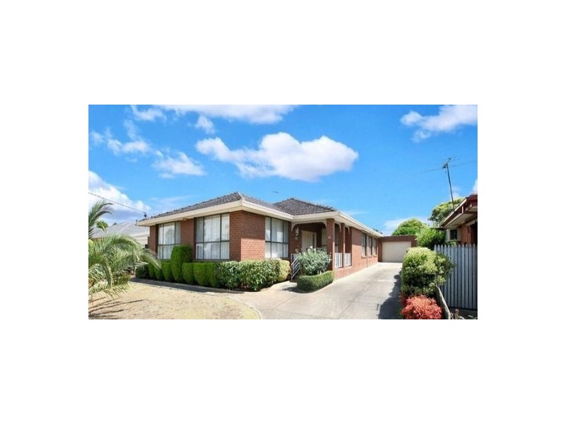 82 Hothlyn Drive, Craigieburn VIC 3064