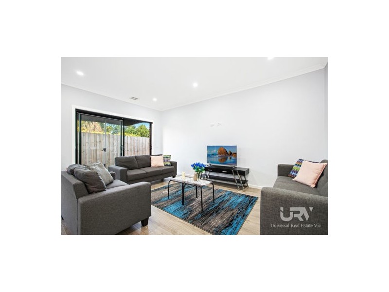 3/49 Gillingham Crescent, Craigieburn VIC 3064