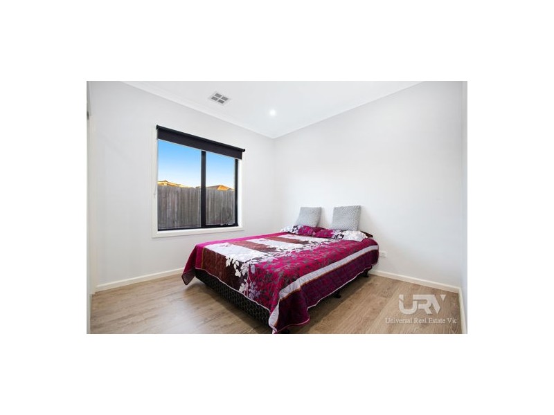 3/49 Gillingham Crescent, Craigieburn VIC 3064