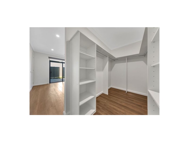 99 Moxham Drive, Kalkallo VIC 3064