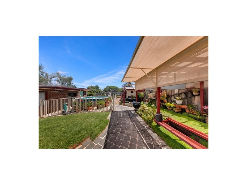 15 Plumpton Avenue, Craigieburn VIC 3064