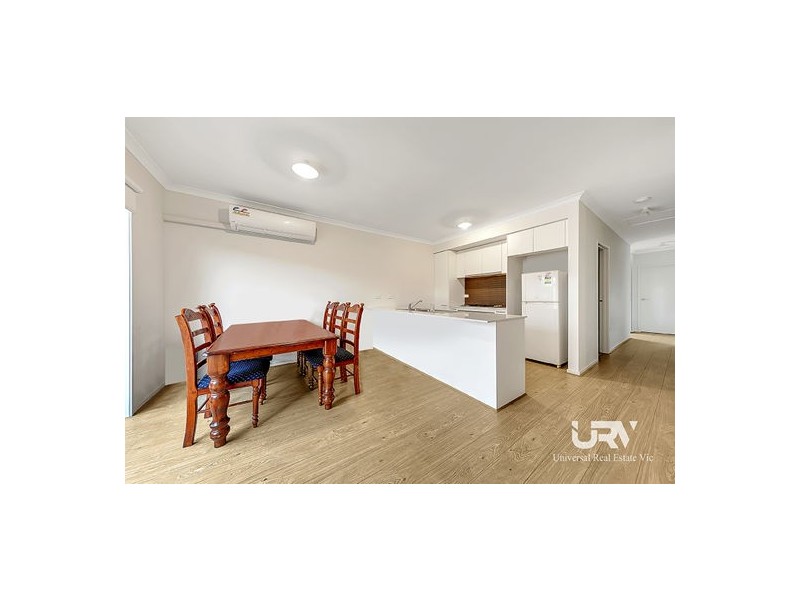 15 Olivetree Loop, Craigieburn VIC 3064