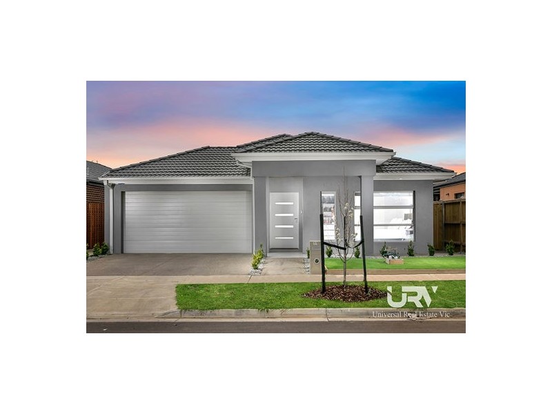 11 Allerby Crescent, Mickleham VIC 3064