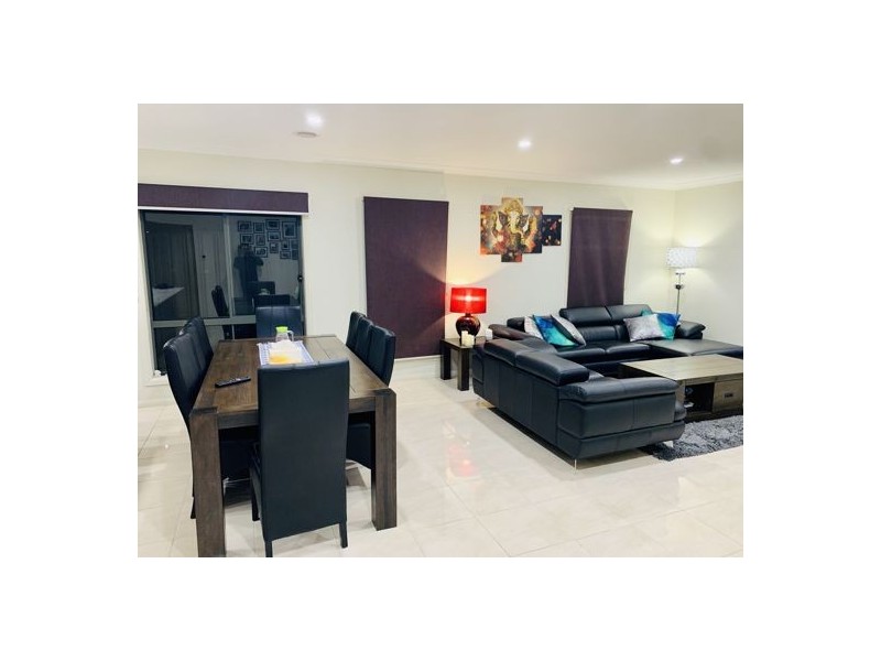 62 Bridgehaven Drive, Craigieburn VIC 3064