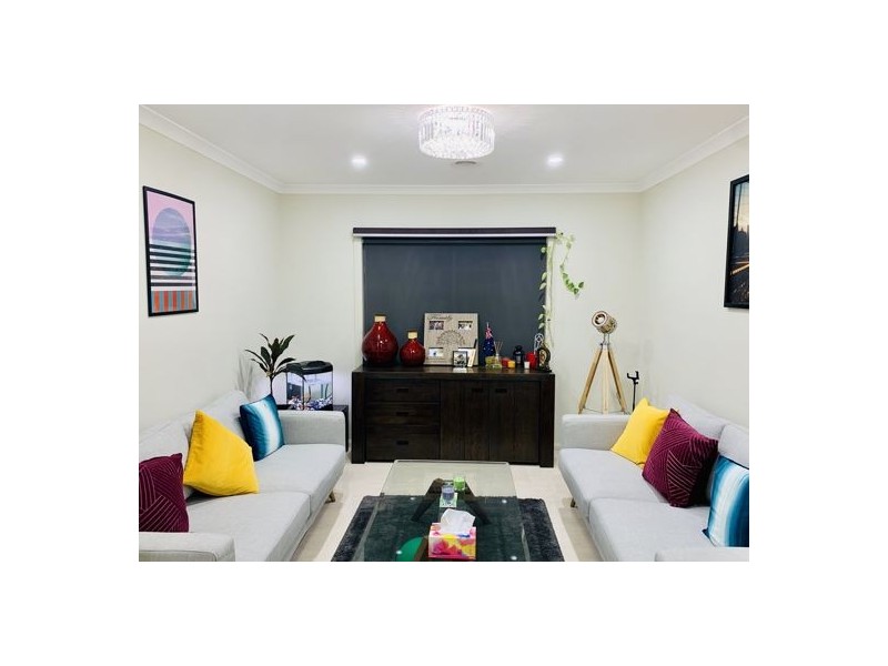 62 Bridgehaven Drive, Craigieburn VIC 3064