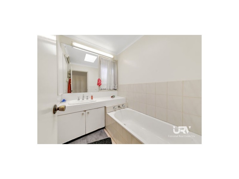 26 Field Street, Craigieburn VIC 3064