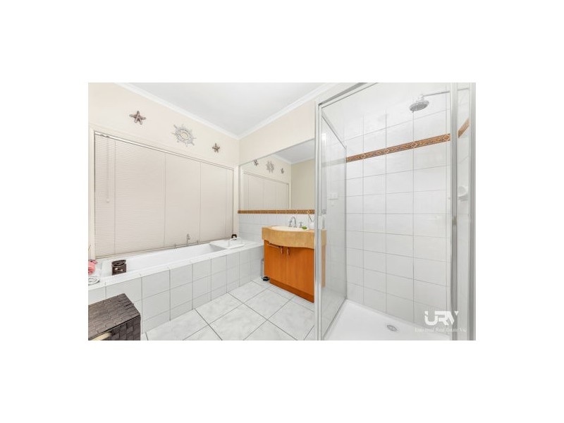50 FIRST AVENUE, Eden Park VIC 3757
