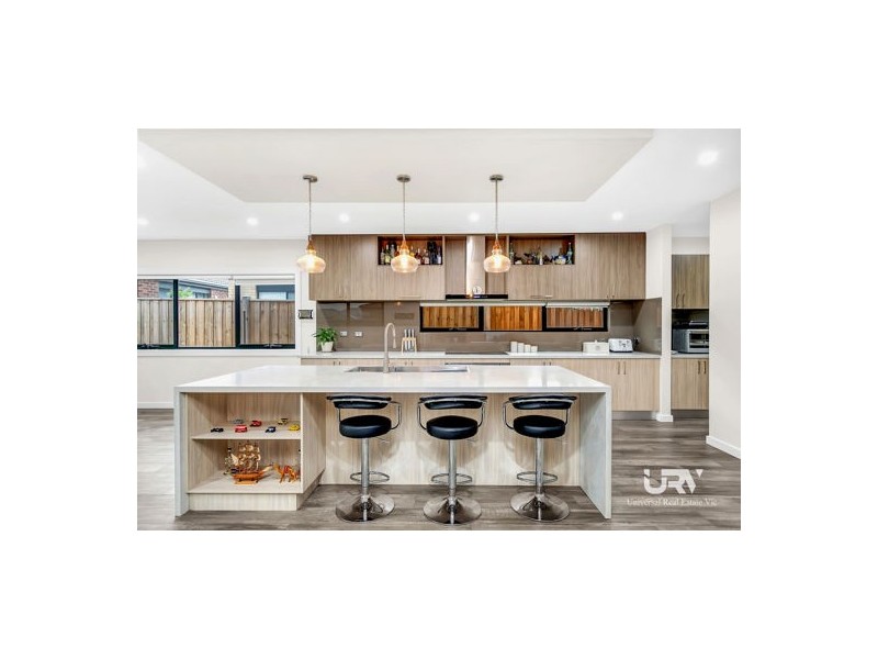 23 Macarthur Way, Mickleham VIC 3064