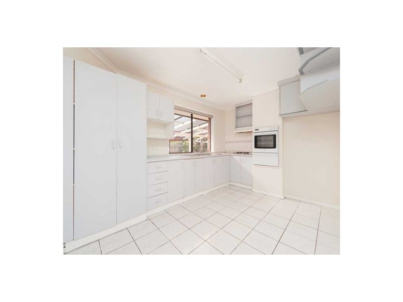 61 Banbury Crescent, Craigieburn VIC 3064