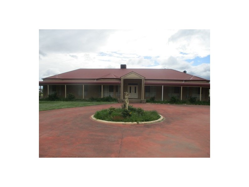 7 Spring Street, Beveridge VIC 3753