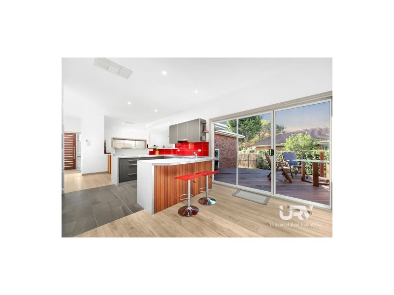 1 KENT COURT, Craigieburn VIC 3064