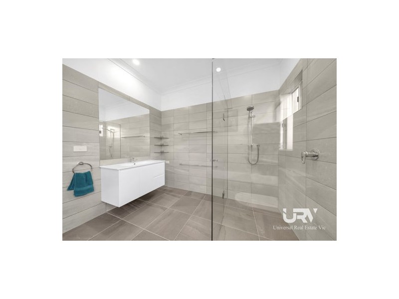 1 KENT COURT, Craigieburn VIC 3064