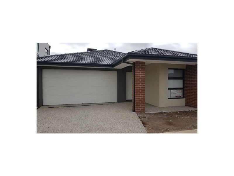 21 Millau Avenue, Craigieburn VIC 3064