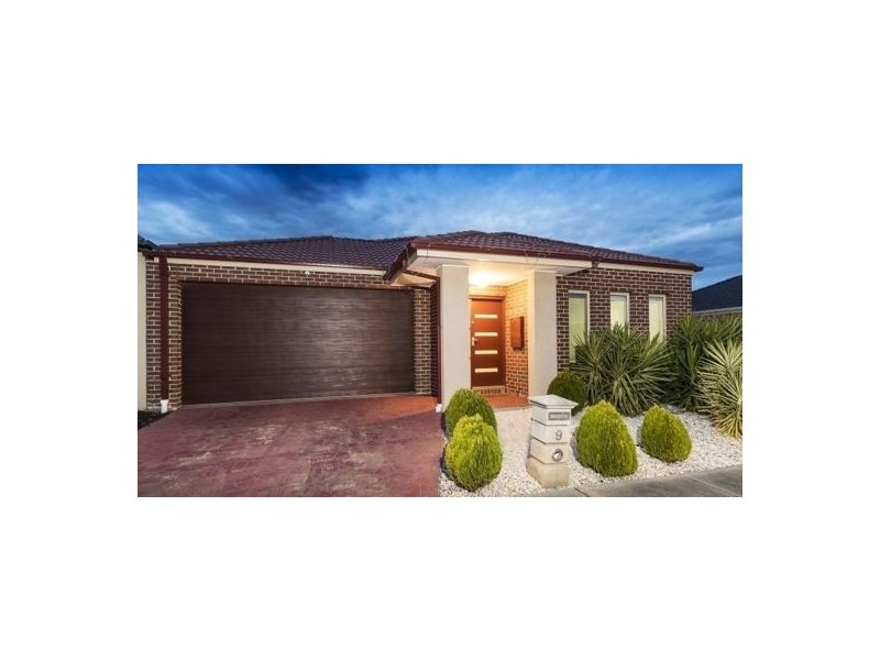 9 Brickwood Circuit, Craigieburn VIC 3064