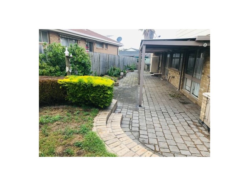 30 Eastgate Road, Craigieburn VIC 3064