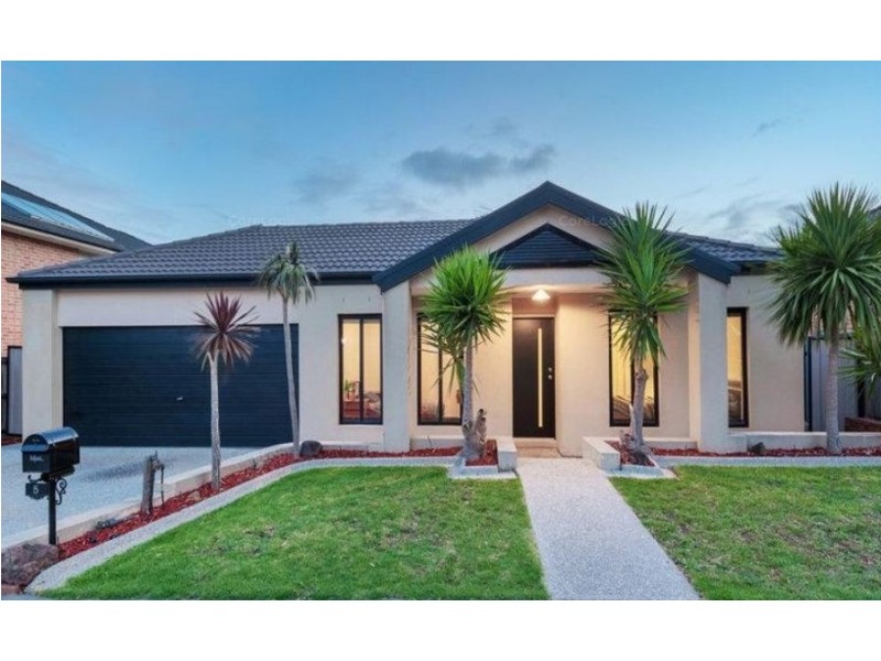 5 Olrig Grove, Craigieburn VIC 3064