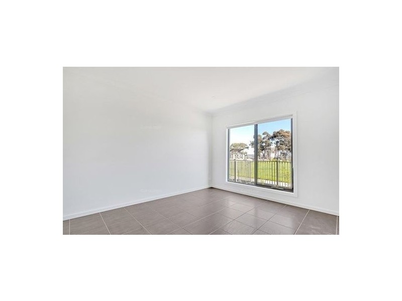 11 Tarlo Court, Craigieburn VIC 3064