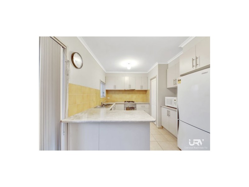 61 Dianne Avenue, Craigieburn VIC 3064