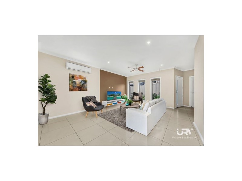 8A Discovery Close, Craigieburn VIC 3064