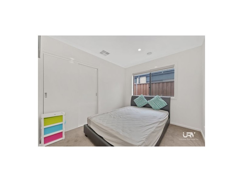 26 Stettler Boulevard, Mickleham VIC 3064