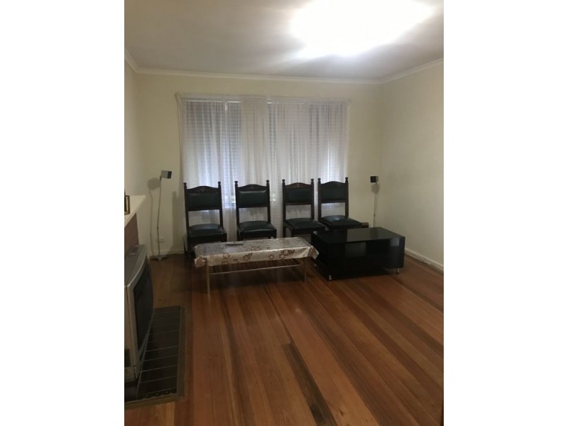 4 Spurr Street, Craigieburn VIC 3064