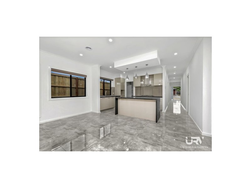 1 Thaine Way, Doreen VIC 3754