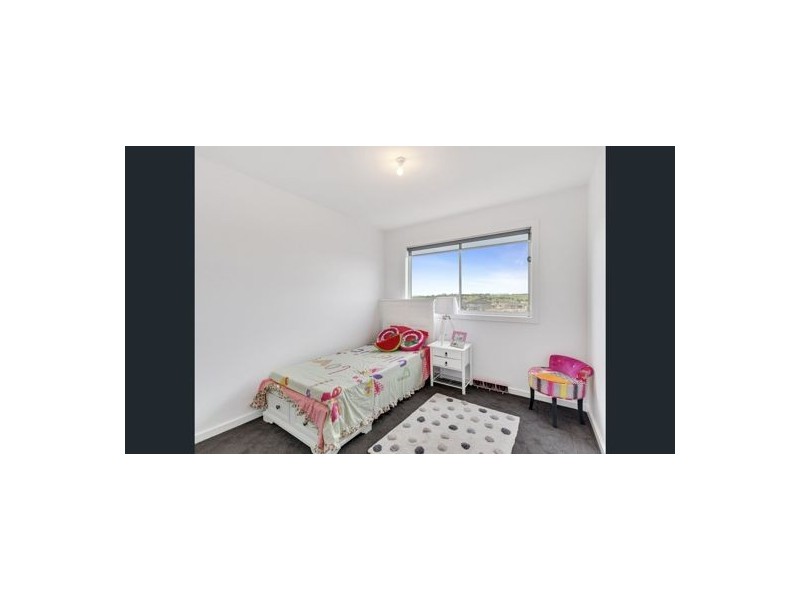 44 Nightingale Road, Mickleham VIC 3064