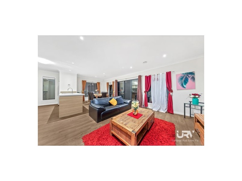 90 Bluebell Drive, Craigieburn VIC 3064