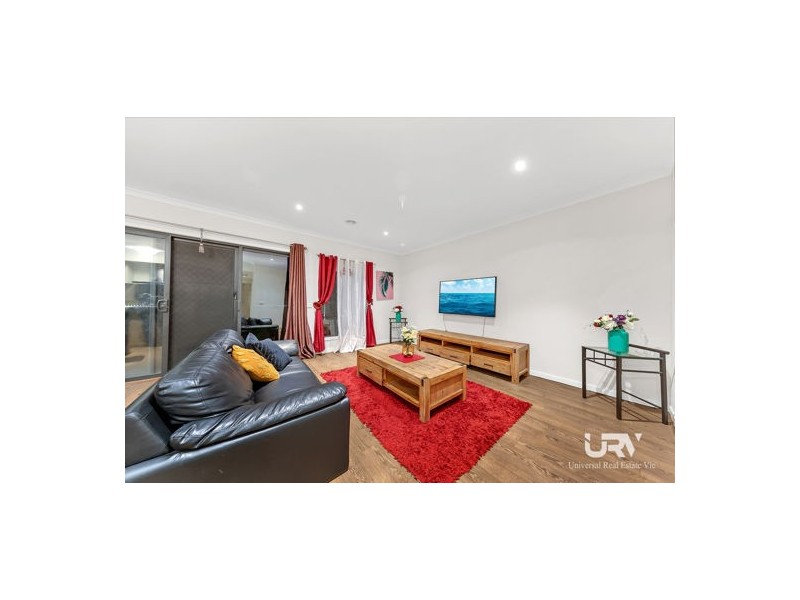 90 Bluebell Drive, Craigieburn VIC 3064