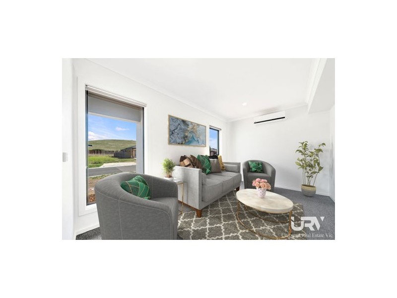 49 Blue Lake Drive, Wallan VIC 3756