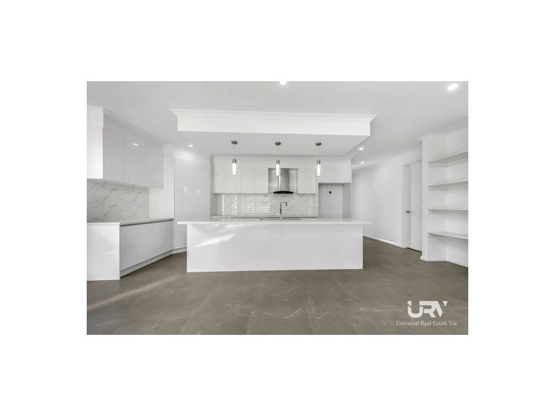 13 Janoli Street, Mickleham VIC 3064