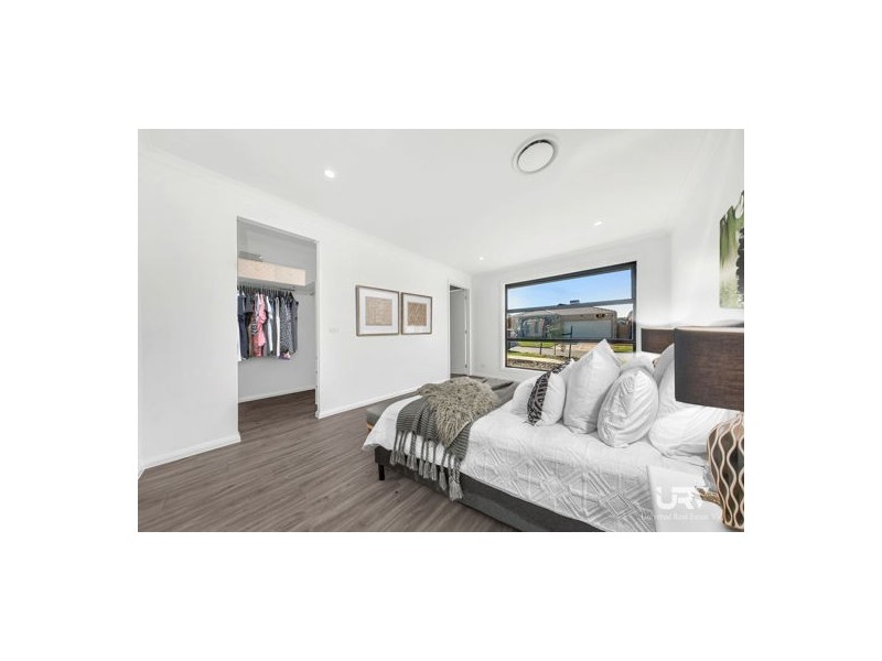 13 Janoli Street, Mickleham VIC 3064