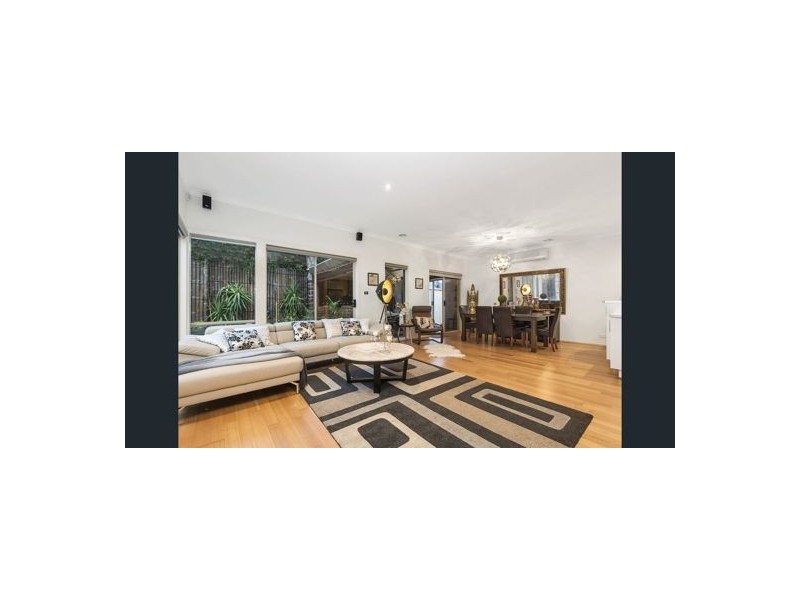 11 Reay Drive, Craigieburn VIC 3064