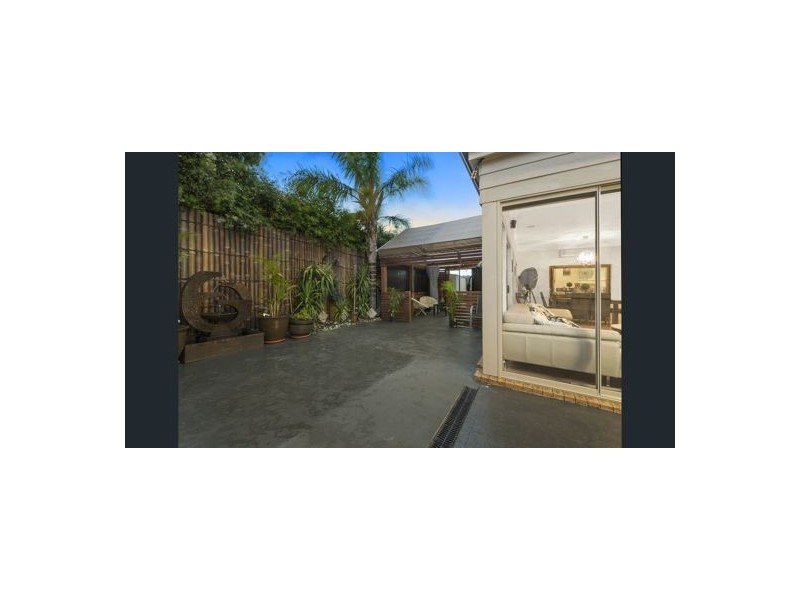 11 Reay Drive, Craigieburn VIC 3064