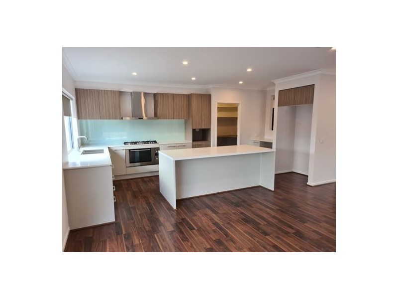 6 Fuji Street, Kalkallo VIC 3064