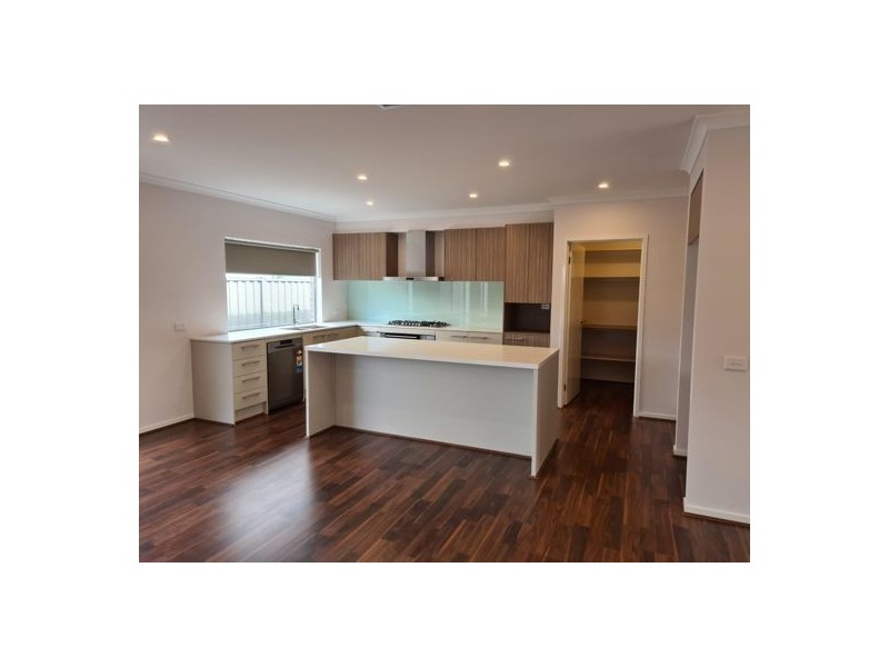 6 Fuji Street, Kalkallo VIC 3064