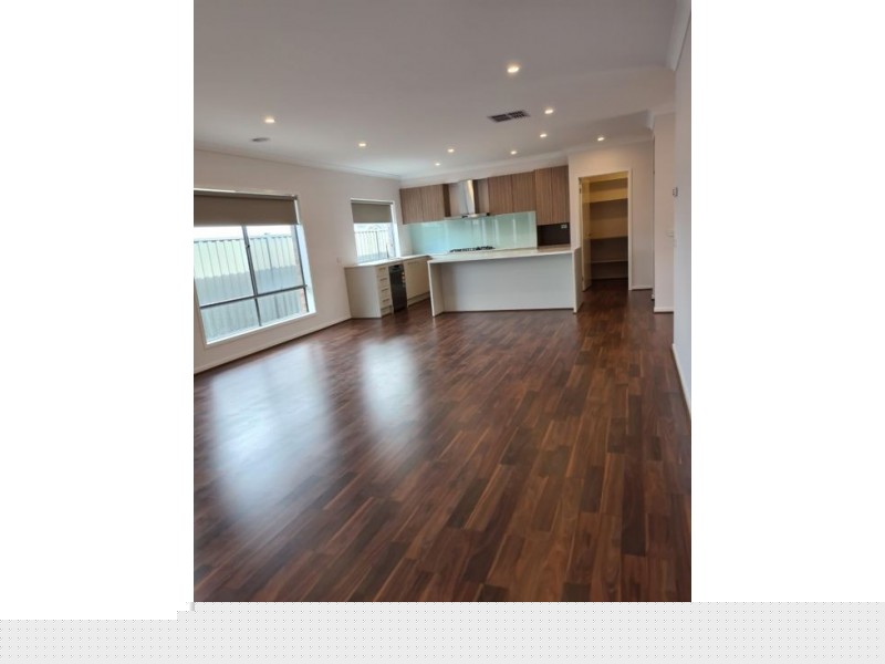 6 Fuji Street, Kalkallo VIC 3064