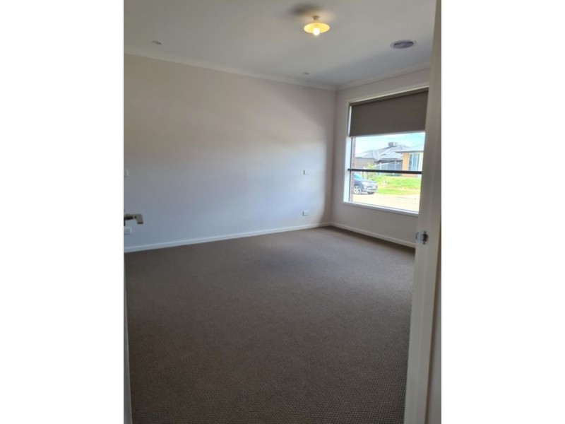 6 Fuji Street, Kalkallo VIC 3064