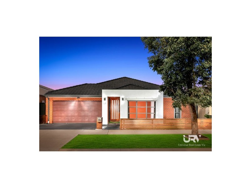 24 Evergreen Crescent, Craigieburn VIC 3064