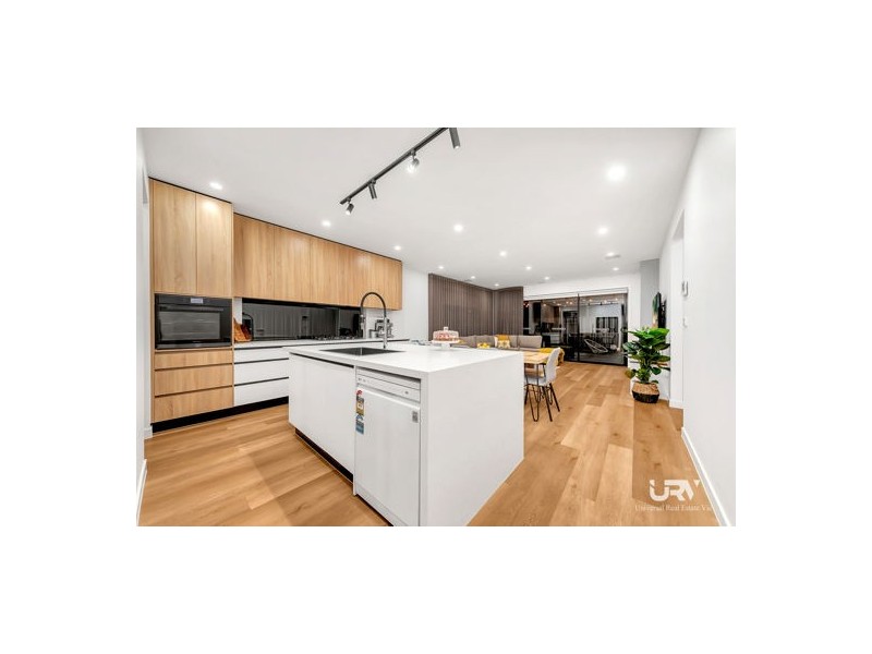 3 Archipelago Drive, Craigieburn VIC 3064